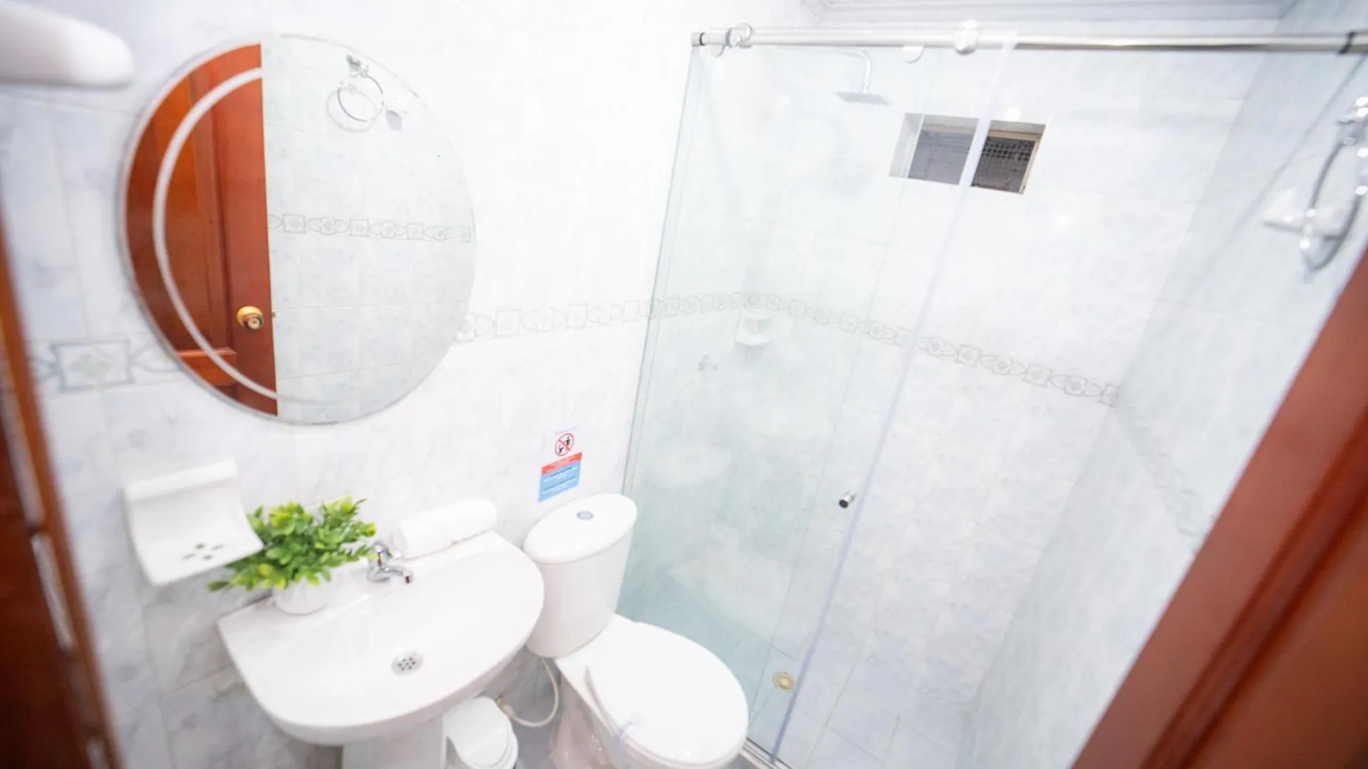Big Private Beach House With Jacuzzi, Patio, 4 Br Cartagena Colombia